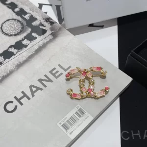 Replica Womens Jewelry Chanel Crystal CC Logo Brooch A152PP180 AA189118