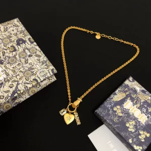 Essenceofluxury Womens Jewelry Dior Jadior Heart Necklace in Gold A39PP280 AA194563