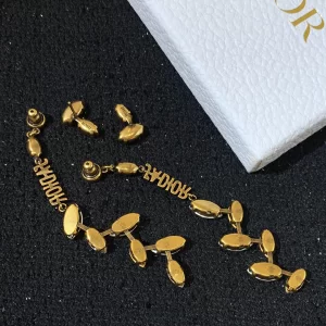 Essenceofluxury Womens Jewelry Dior Jadior Laurier Earrings A205PP180 AA198914