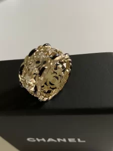 Essenceofluxury Womens Jewelry Chanel Crystals CC Logo Star Rings A152PP180 AA200459