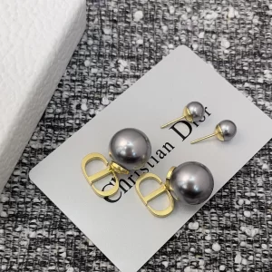 Essenceofluxury Womens Jewelry Dior Gray Tribales Earrings A152PP180 AA200463