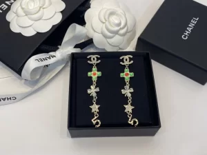 Essenceofluxury Womens Jewelry Chanel Crystals CC Multi Charms Earrings A39PP180 AA201690