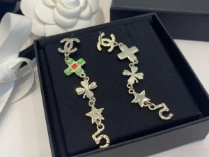 Essenceofluxury Womens Jewelry Chanel Crystals CC Multi Charms Earrings A39PP180 AA201690