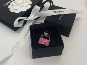 Essenceofluxury Womens Jewelry Chanel Rings with Iconic Flap Bag Pink A39PP180 AA201672