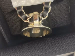 Essenceofluxury Womens Jewelry Chanel Rings with Iconic Flap Bag White A39PP180 AA201671