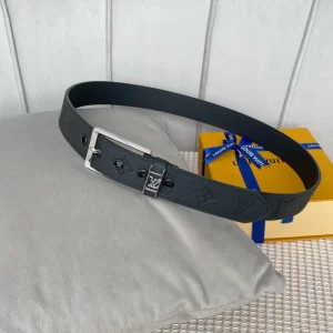 Louis Vuitton Vendome Leather Belt Black 35MM 