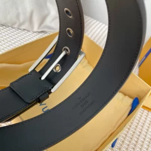 Essenceofluxury Mens Belts Louis Vuitton Vendome Leather Belt in Black 35MM A175PP240 AA201885