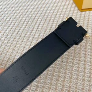 Essenceofluxury Mens Belts Louis Vuitton Vendome Leather Belt in Black 35MM A175PP240 AA201886