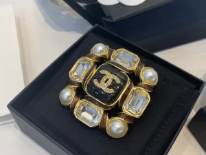 Chanel Crystal CC Square Brooch Black