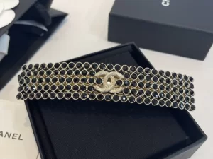 Chanel CC Diamond Hair Clip Black