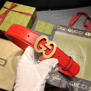 Gucci GG Buckle Wide Leather Belt Red 40MM