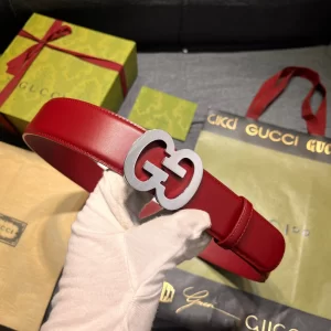 Gucci GG Buckle Wide Leather Belt Red 40MM