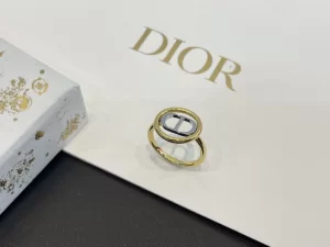 Dior CD 30 Montaigne Gold Rings