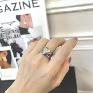 Gucci Heart Wide Band Rings