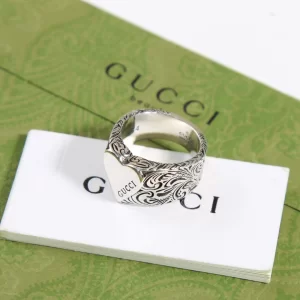 Gucci Heart Wide Band Rings