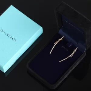 Tiffany Gold Knot Earrings