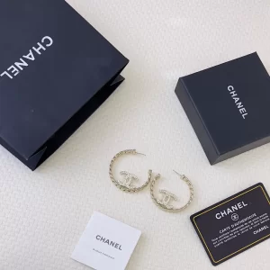 Chanel Cyrstal CC Logo Round Earrings