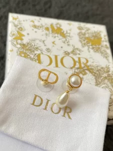Dior CD Pearls Earrings