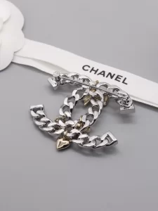 Chanel Chain CC Bowknot Brooch