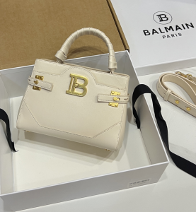 Balmain BBuzz Top Handle Shoulder Crossbody Bag Beige Smooth Leather Balmain BBuzz Top Handle Shoulder Crossbody Bag Beige Smooth Leather