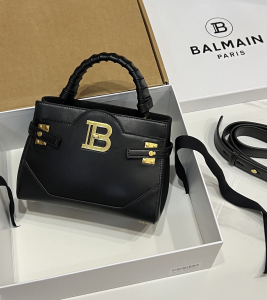 Balmain BBuzz Top Handle Shoulder Crossbody Bag Black Smooth Leather Balmain BBuzz Top Handle Shoulder Crossbody Bag Black Smooth Leather