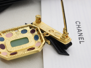 Chanel CC Diamonds Bowknot Brooch