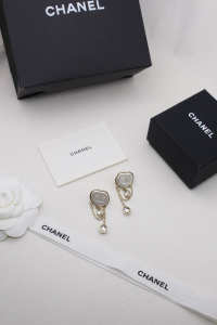 Chanel CC Logo Cloud Stud Earrings