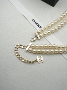 Chanel CC Logo Pearls Belt