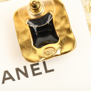 Chanel CC Logo Square Black Earrings