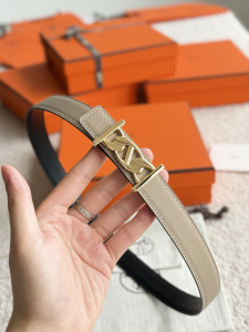Hermes My H Buckle Gray Black Calfskin Leather Belt 24MM Hermes My H Buckle Gray Black Calfskin Leather Belt 24MM