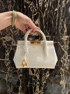 Dolce Gabbana Mini Marlene Day White Leather Chain Tote Shoulder Bag Dolce Gabbana Mini Marlene Day White Leather Chain Tote Shoulder Bag