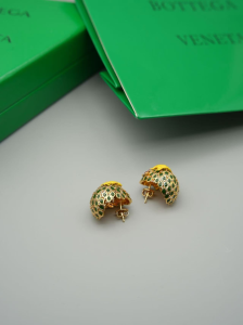 Bottega Veneta Rana Earrings White Avocado Bottega Veneta Rana Earrings White Avocado