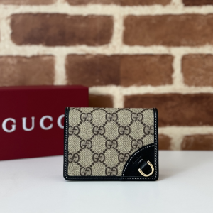 Gucci GG Emblem Small Wallet Beige New GG Monogra Fabric and Black Leather Gucci GG Emblem Small Wallet Beige New GG Monogra Fabric and Black Leather