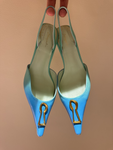 Schiaparelli Blue Leather Keyhole Slingback Pumps 60MM Schiaparelli Blue Leather Keyhole Slingback Pumps 60MM
