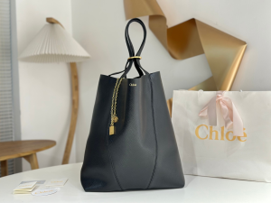 Chloe Large Spin Tote Bag Black Grained Calfskin Leather Chloe Large Spin Tote Bag Black Grained Calfskin Leather