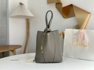 Chloe Medium Spin Tote Bag Gray Grained Calfskin Leather Chloe Medium Spin Tote Bag Gray Grained Calfskin Leather