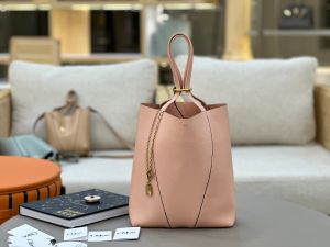 Chloe Medium Spin Tote Bag Light Pink Grained Calfskin Leather Chloe Medium Spin Tote Bag Light Pink Grained Calfskin Leather