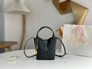 Chloe Small Spin Tote Bag Black Grained Calfskin Leather Chloe Small Spin Tote Bag Black Grained Calfskin Leather