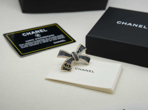 Chanel Crystal Bow Brooch Black