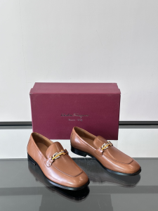 Ferragamo Gancini Bit Leather Mocassins Loafers Light Brown Ferragamo Gancini Bit Leather Mocassins Loafers Light Brown