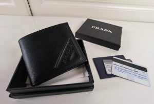 Prada Triangle Logo Saffiano Leather Wallet Black Prada Triangle Logo Saffiano Leather Wallet Black