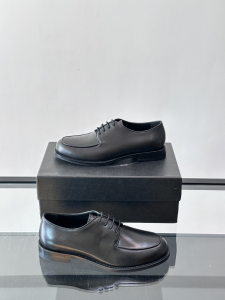 Prada Black Smooth Leather Lace Up Derby Shoes Prada Black Smooth Leather Lace Up Derby Shoes