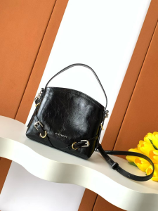 Givenchy Voyou Nano Leather Shoulder Bag Black Givenchy Voyou Nano Leather Shoulder Bag Black