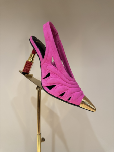 Balmain Lipstick Suede Leather and Brass Slingback Pumps Pink 100MM Balmain Lipstick Suede Leather and Brass Slingback Pumps Pink 100MM