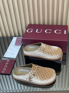 Gucci Horsebit Velvet Mules Beige