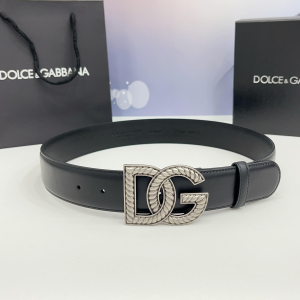 Dolce Gabbana DG Logo Crossed Buckle Calfskin Leather Belt Black 40MM Dolce Gabbana DG Logo Crossed Buckle Calfskin Leather Belt Black 40MM