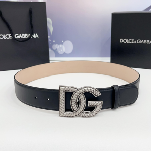 Dolce Gabbana DG Logo Crossed Buckle Calfskin Leather Belt Black 40MM Dolce Gabbana DG Logo Crossed Buckle Calfskin Leather Belt Black 40MM