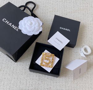 Chanel Gold Metal No5 Brooch
