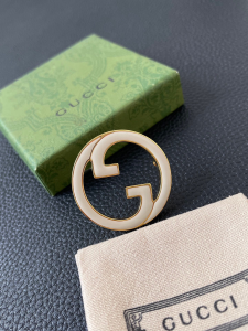 Gucci Blondie Interlocking G Brooch