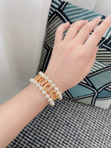 Gucci Pearl Embellished Bracelets